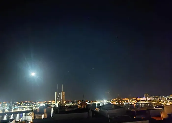 Ribeirinha Apartamento *